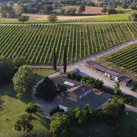 Agriturismo Fattoria Santa Vittoria Pozzo  Εξωτερικό φωτογραφία