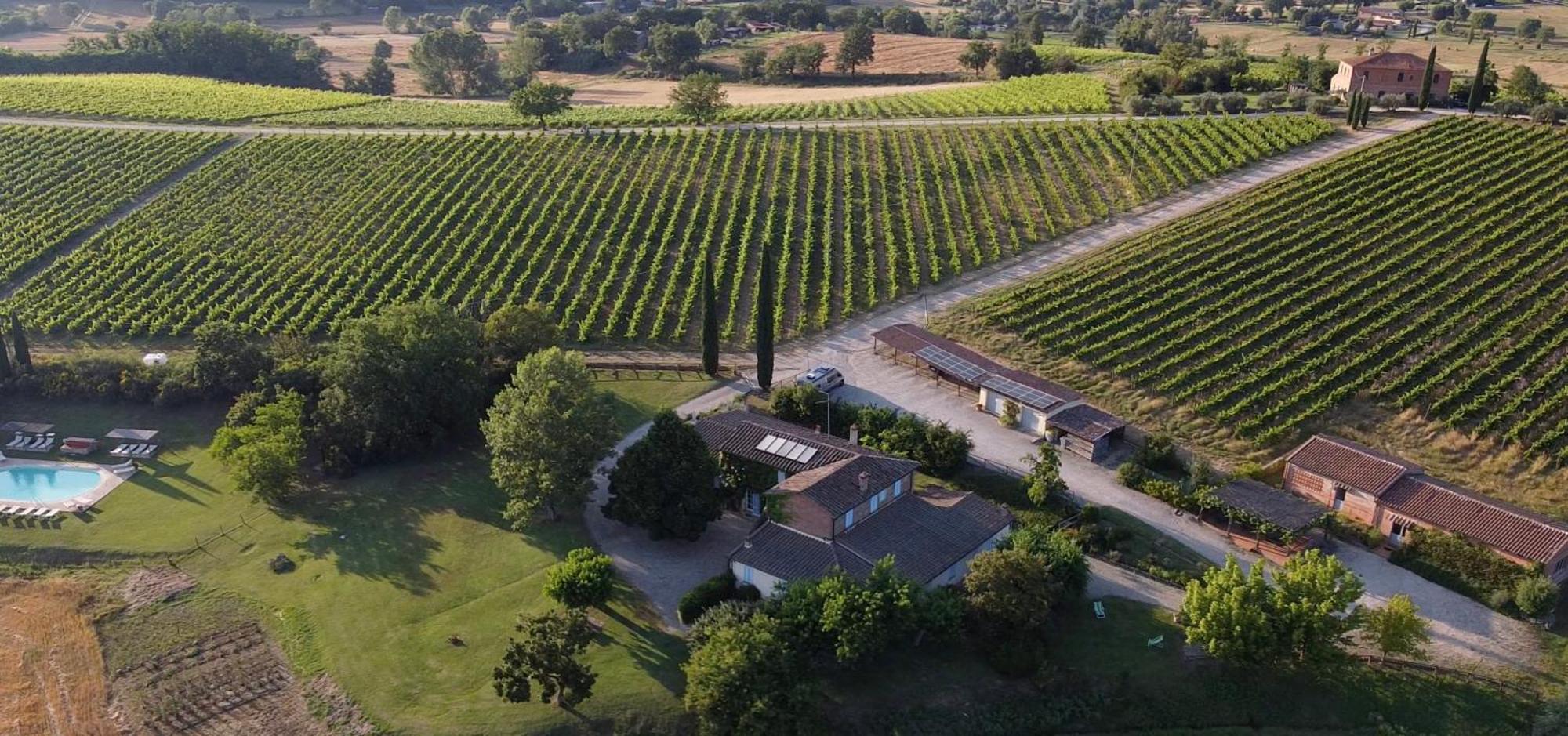 Agriturismo Fattoria Santa Vittoria Pozzo  Εξωτερικό φωτογραφία